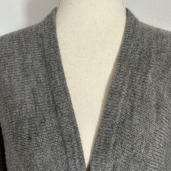 Alpaca Warehouse Shawl Grey Knit Fringed Wrap/Cape Neutral Boho Made in Peru OS - Picture 4 of 6